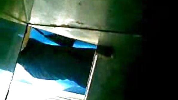 বাঁড়ার ভারতীয় চুদাচুদি ভিডিও রস খাবার